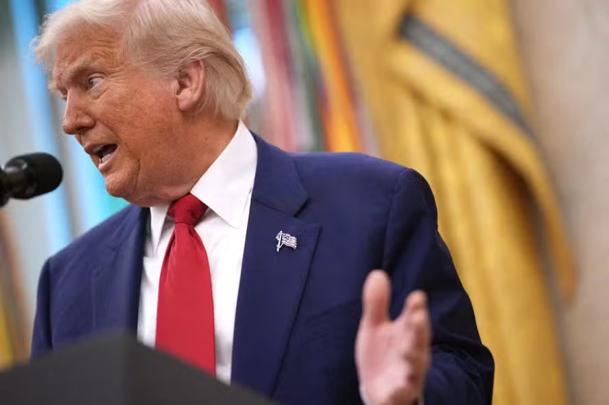 image-8 Trump volta a proibir entrada de cidadãos de 12 países nos EUA