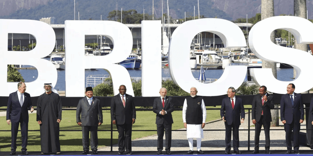 image-15-1024x512 Trump anuncia tarifa de 10% sobre países do Brics; Lula reage: “Não aceitamos intromissão”